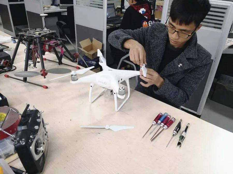 最赚钱的行业再不了解就晚了!新葡京博彩2025最冷门却(图1) 最赚钱的行业再不了解就晚了!新葡京博彩2025最冷门却(图1)